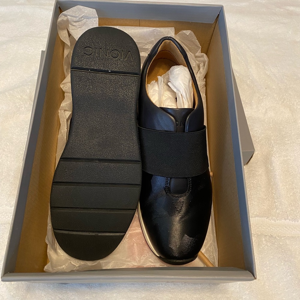 Vionic Black Women's Shoes